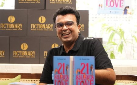 Sharing Shades of Love in Mumbai with the best selling author, Dr. Sheetal Nair