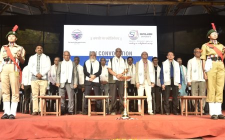 Sarvajanik University Hosts 3rd Convocation Ceremony