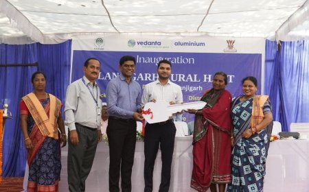 Lanjigarh Rural Haat: Kalahandi Collector dedicates 36 new shop rooms built by Vedanta and NABARD