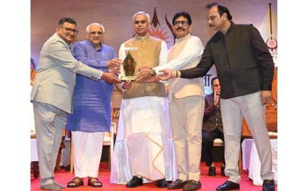 17 Honored with ‘Pride of India Award’ at Bharat Bhagya Vidhata Event in Ahmedabad