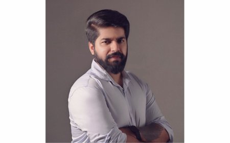 Paras Grover, Founder of Unified Mentor, Awarded “Outstanding Leader of the Year” for Excellence in EdTech on MSME Day 2025