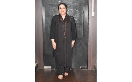 An Evening of Divine Union: Shiv Sang with Joy Guruma by Karishma Shetty, a renowned psychic healer and Raaj Suri