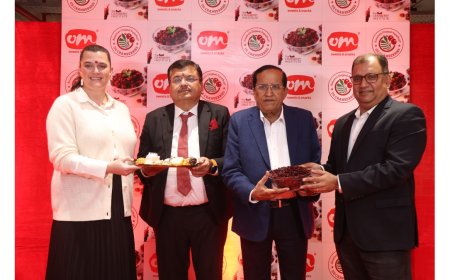 Om Sweets and Snacks Unveils an Innovative Cranberry-Inspired Menu: A Wholesome Fusion of Tradition and Modern Taste