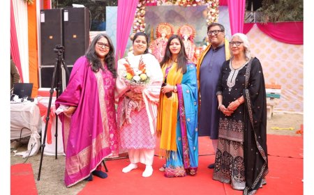 Renowned Artists Nikunj Kamra Ji and Arushi Gambhir Perform Rasmay Sankirtan at Mrs. Rajni Kapoor’s 75th Birthday