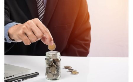 How to Build an Emergency Fund While Repaying Loans?