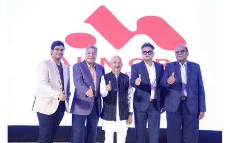 SAMARYA CREATION LAUNCHES AUMORA MUSIC India’s First Creator Economy Company Enters Music with Legendary Lyricist SAMEER ANJAAN
